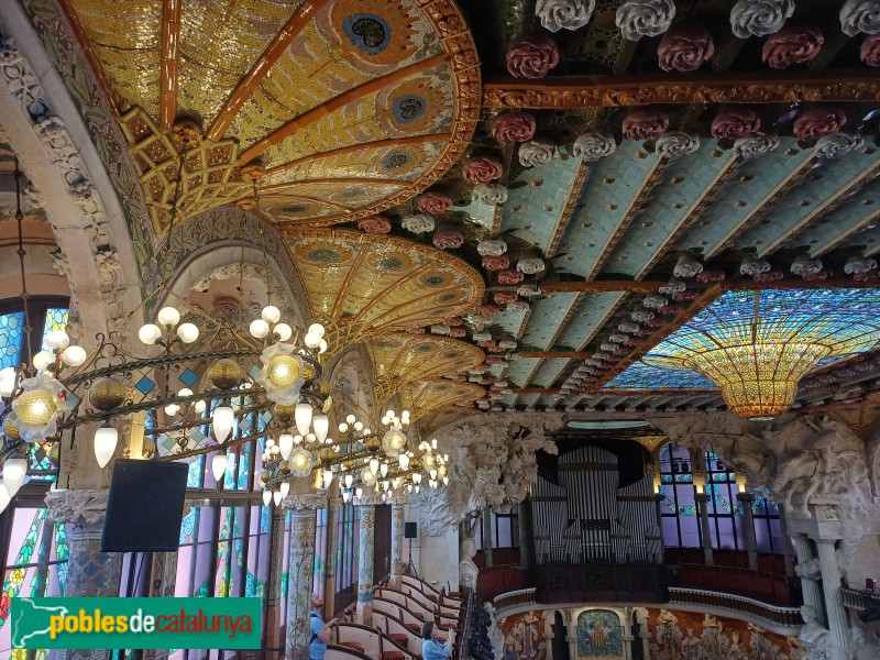 Barcelona - Palau de la Música. Sala de concerts (Foto: Sergi Suárez, 2024) Barcelona - Palau de la Música. Sala de concerts