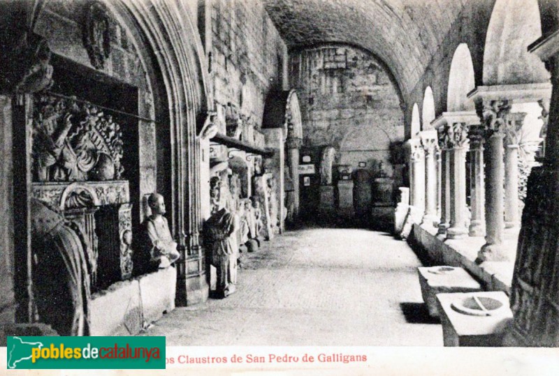 Girona - Sant Pere de Galligants. Claustre. Postal antiga