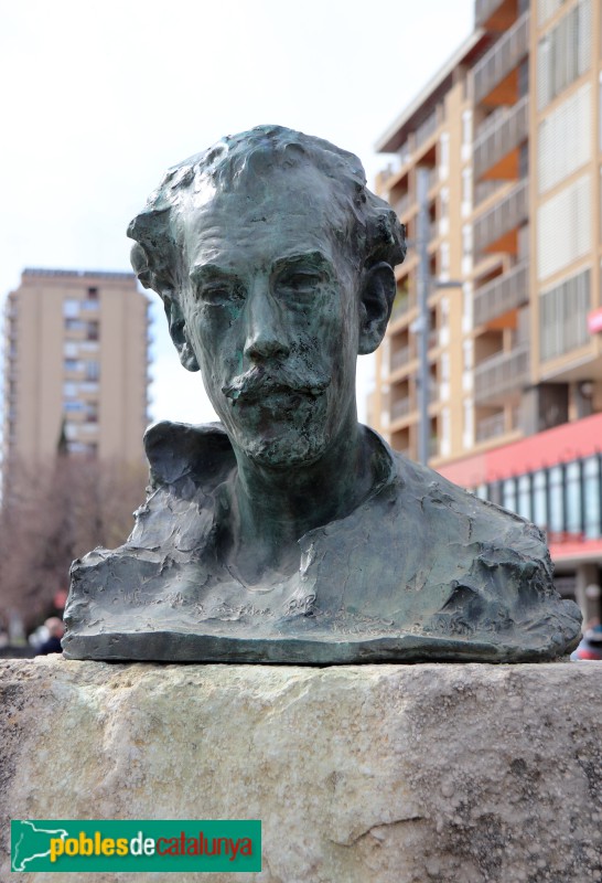 Girona - Monument a Prudenci Bertrana