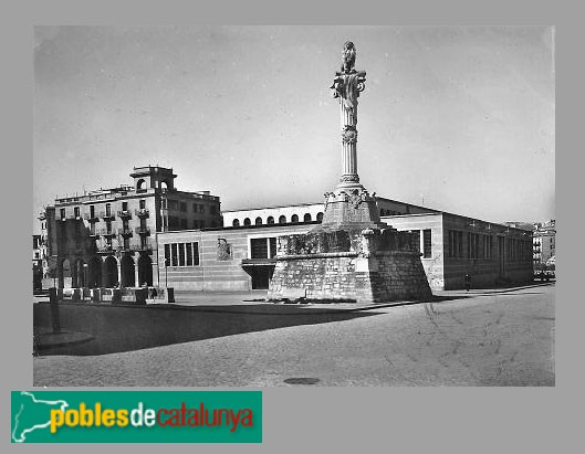 Girona - Monument del Lleó. Postal antiga