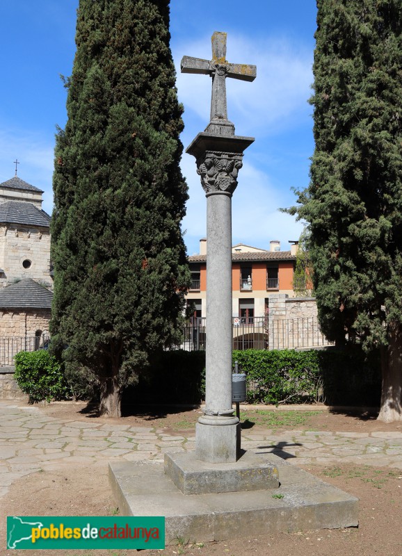 Girona - Creu de Sant Pere de Galligants