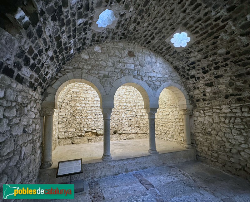 Girona - Banys àrabs. Sala tèbia (tepidari)