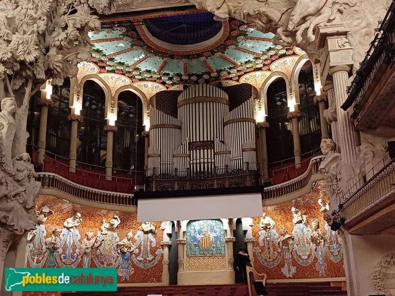 Barcelona - Palau de la Música. Escenari (Foto: Sergi Suárez, 2024) Barcelona - Palau de la Música. Escenari