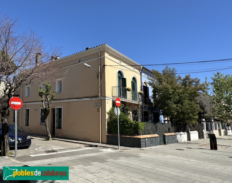 Santa Maria de Palautordera - Passeig del Remei (Foto: Albert Esteves, 2024) Santa Maria de Palautordera - Passeig del Remei