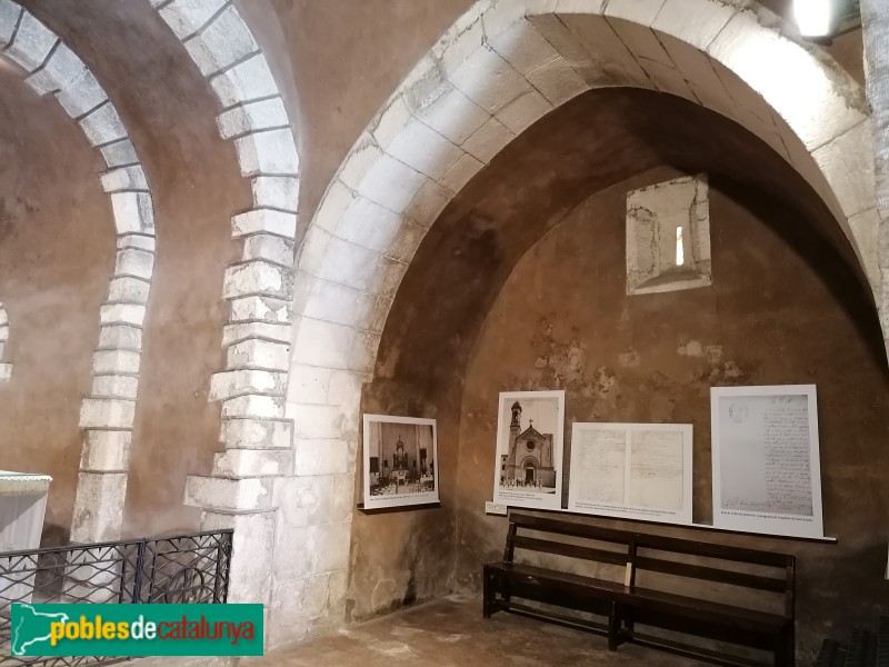 Olèrdola - Església de Sant Cugat de Moja (Foto: Victoria Iturbe, 2024) Olèrdola - Església de Sant Cugat de Moja