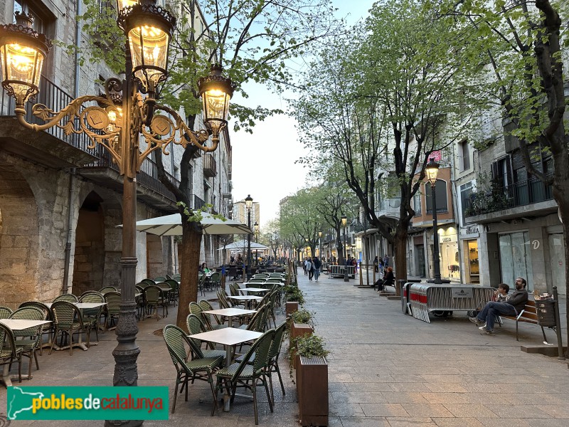 Girona - Rambla de la Llibertat (Foto: Albert Esteves, 2024) Girona - Rambla de la Llibertat