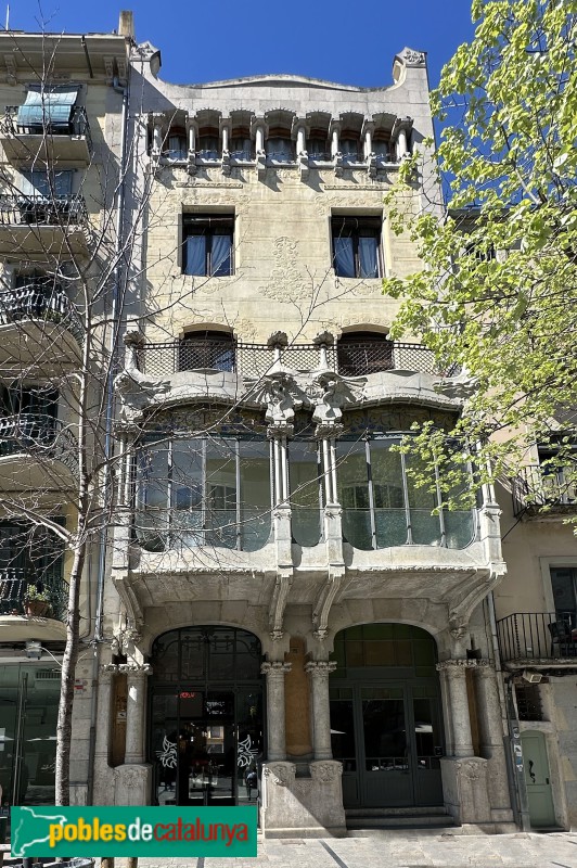 Girona - Casa Norat (Foto: Albert Esteves, 2024) Girona - Casa Norat