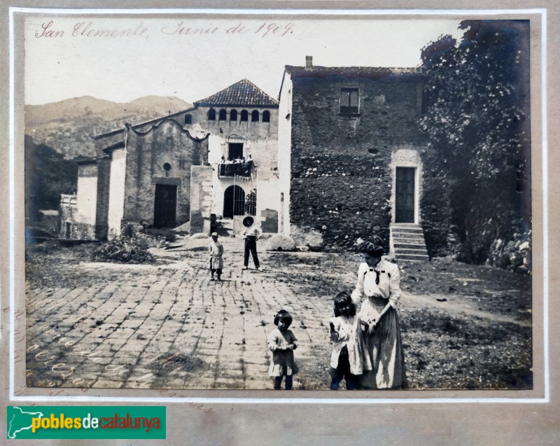 Sant Climent de Llobregat - Masia Molins. Fotografia de 1909 Sant Climent de Llobregat - Masia Molins. Fotografia de 1909