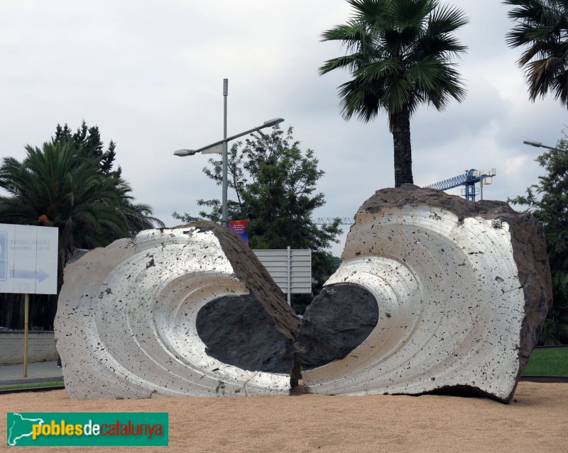 Escultura <i>Onades</i>