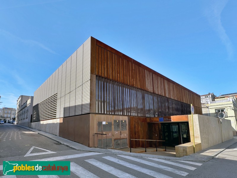 Biblioteca i Centre Cultural a les Antigues Escoles