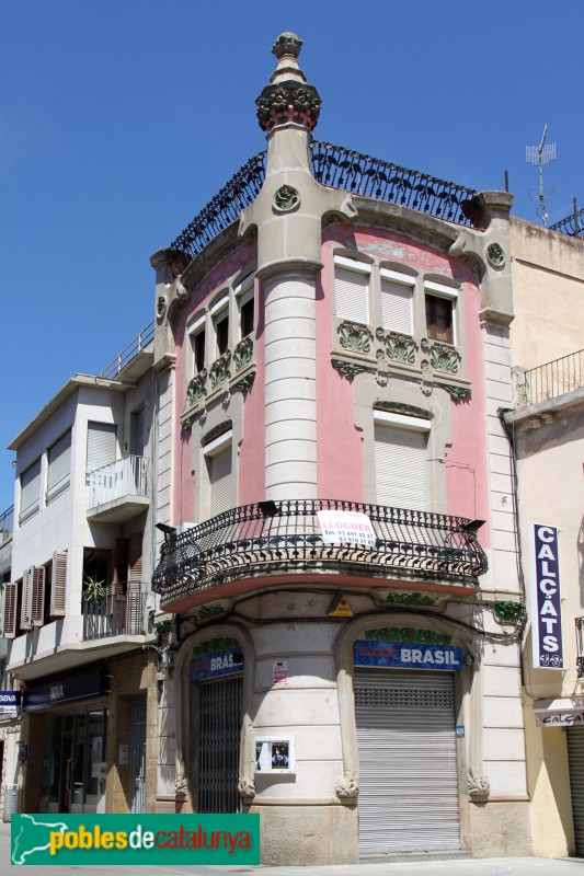 Casa Maria Sàbat (Casa Rigol) (Foto: Albert Esteves, 2013) Casa Maria Sàbat (Casa Rigol)