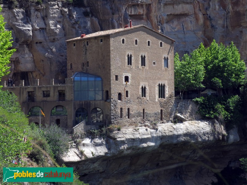 Bigues i Riells del Fai - Monestir de Sant Miquel del Fai. Casa del Prior