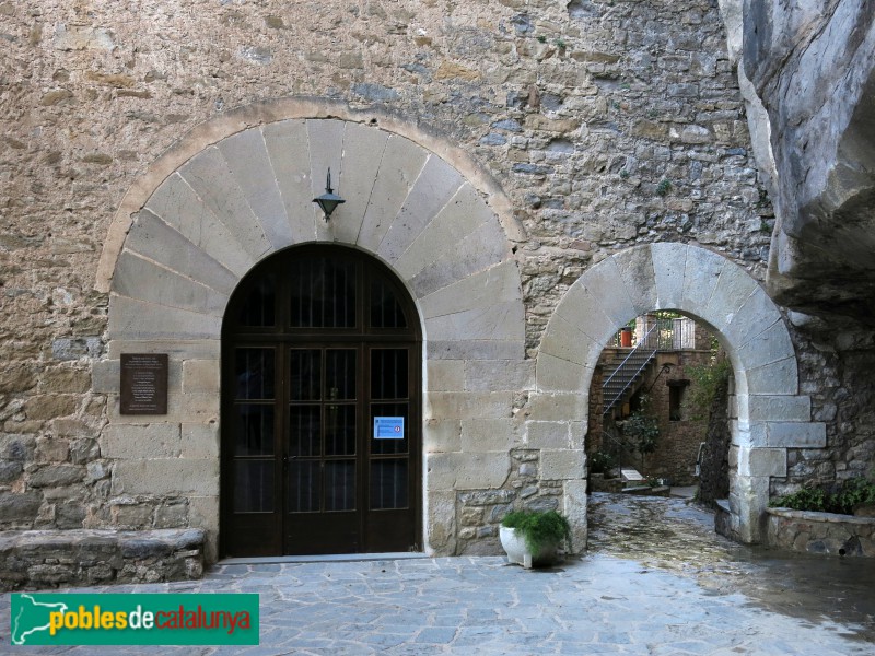 Bigues i Riells del Fai - Monestir de Sant Miquel del Fai. Casa del Prior