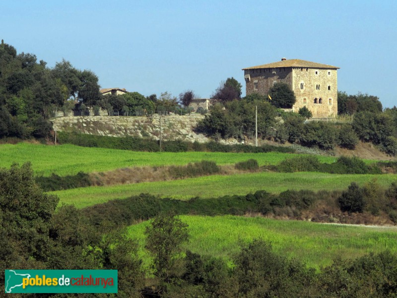 Tona - Casal de Mont-rodon (Foto: <I>Elmoianes CC BY-SA 3.0</i>, 2011) Tona - Casal de Mont-rodon