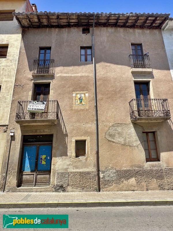 Tona - Carrer Barcelona, 18 (Foto: Albert Esteves, 2024) Tona - Carrer Barcelona, 18