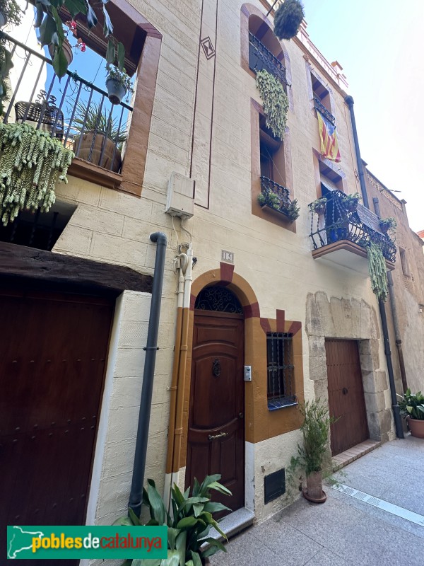 Cambrils - Carrer Lloveras (Foto: Albert Esteves, 2024) Cambrils - Carrer Lloveras