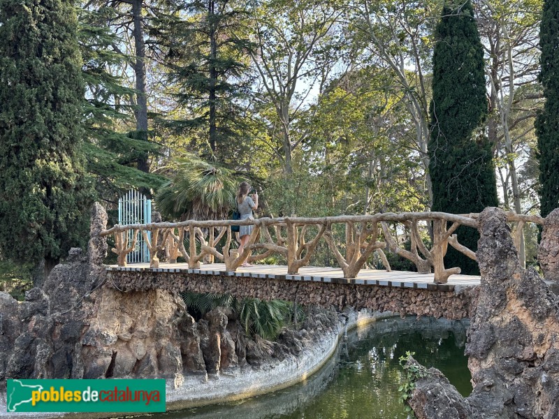 Cambrils - Parc Samà. Pont sobre el canal (Foto: Albert Esteves, 2024) Cambrils - Parc Samà. Pont sobre el canal