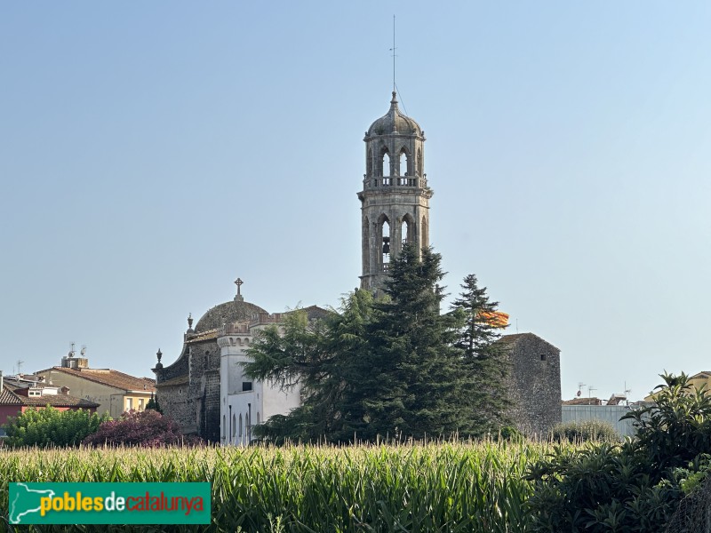Vilobí d'Onyar - Església de Sant Esteve (Foto: Albert Esteves, 2024) Vilobí d'Onyar - Església de Sant Esteve