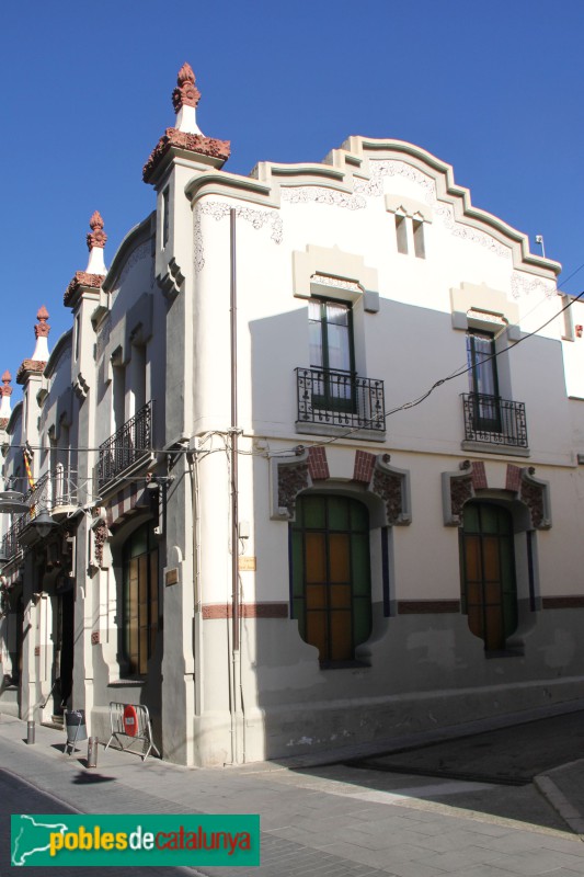 Santa Coloma de Farners - Antic Casino (Foto: Albert Esteves, 2011) Santa Coloma de Farners - Antic Casino