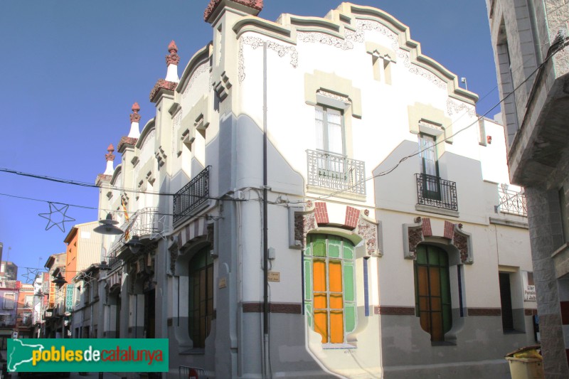 Santa Coloma de Farners - Antic Casino (Foto: Albert Esteves, 2011) Santa Coloma de Farners - Antic Casino
