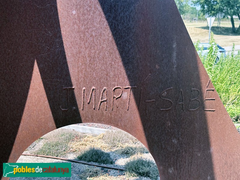 Santa Coloma de Farners - Escultura <i>Al·legoria </i> (Foto: Albert Esteves, 2024) Santa Coloma de Farners - Escultura <i>Al·legoria </i>