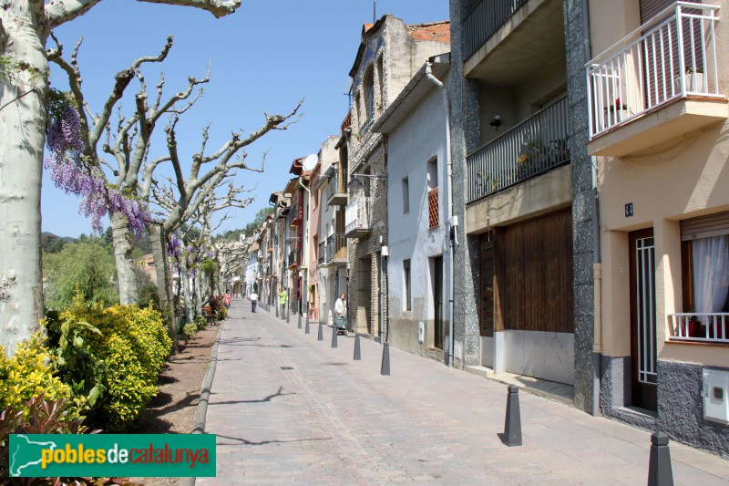 Arbúcies - Carrer de la Pietat (Foto: Albert Esteves, 2011) Arbúcies - Carrer de la Pietat