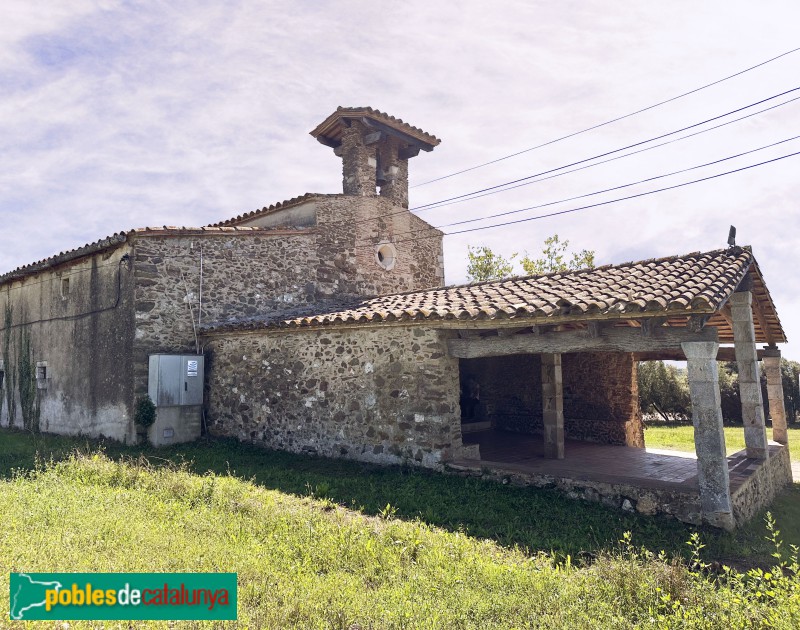 Llambilles - Església de la Mare de Déu de la Pietat (Erols) (Foto: Albert Esteves, 2024) Llambilles - Església de la Mare de Déu de la Pietat (Erols)