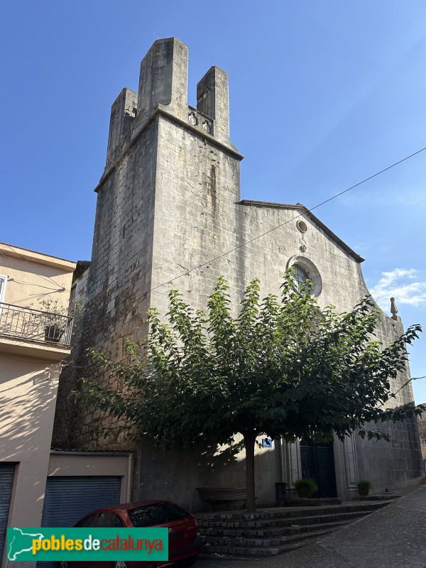 Juià - Església de Sant Pere (Foto: Albert Esteves, 2024) Juià - Església de Sant Pere