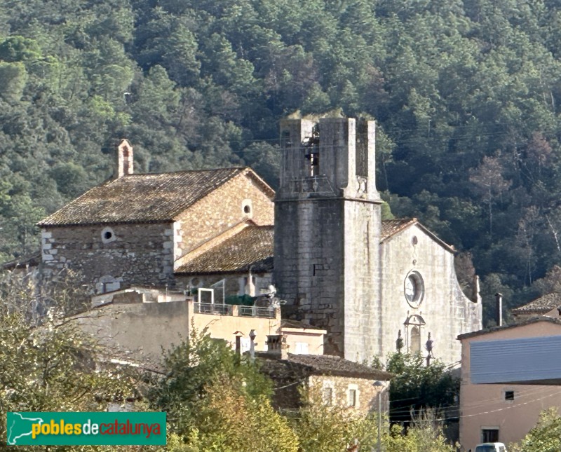 Juià - Església de Sant Pere (Foto: Albert Esteves, 2024) Juià - Església de Sant Pere