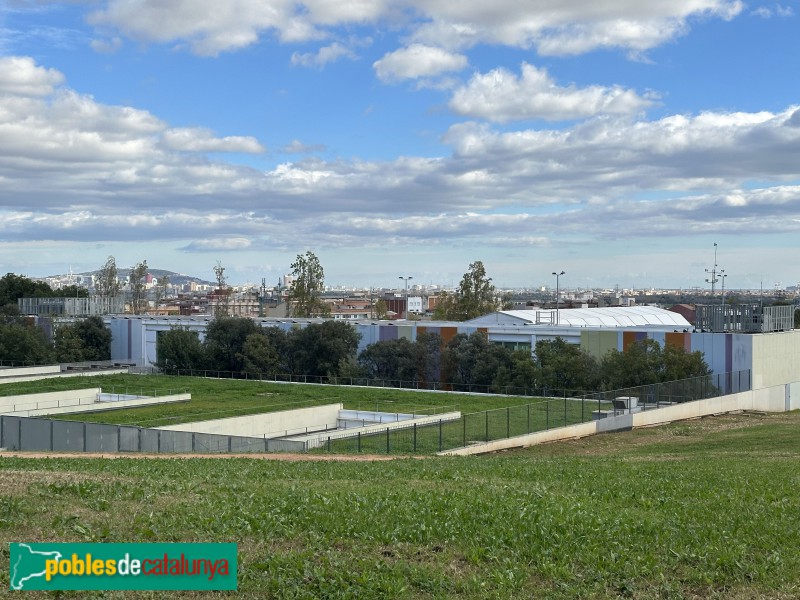 Sant Boi de Llobregat - Biblioteca Jordi Rubió i Balaguer (Foto: Albert Esteves, 2024) Sant Boi de Llobregat - Biblioteca Jordi Rubió i Balaguer