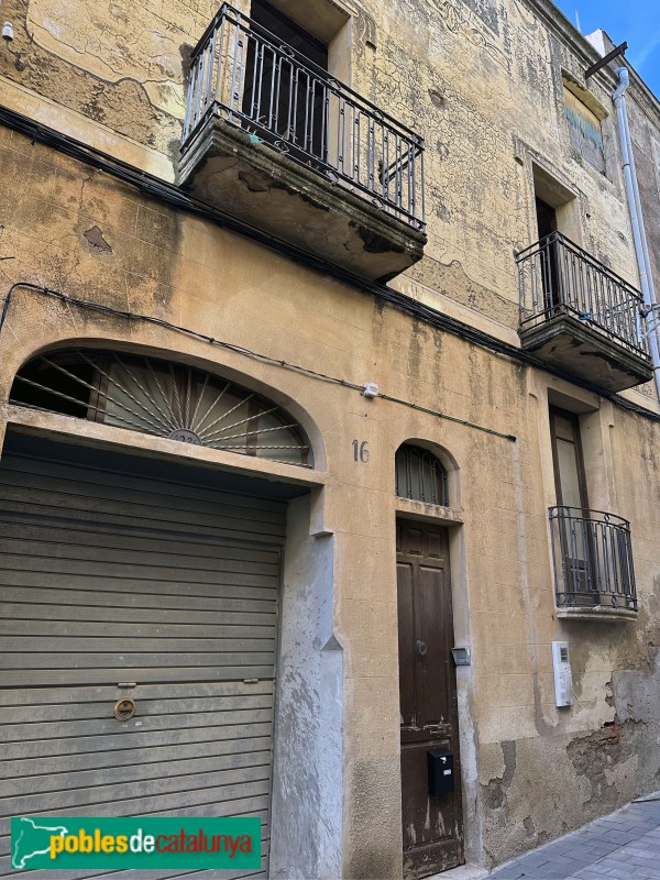 Una casa de Castellvell del Camp (Foto: Albert Esteves, 2024) Una casa de Castellvell del Camp