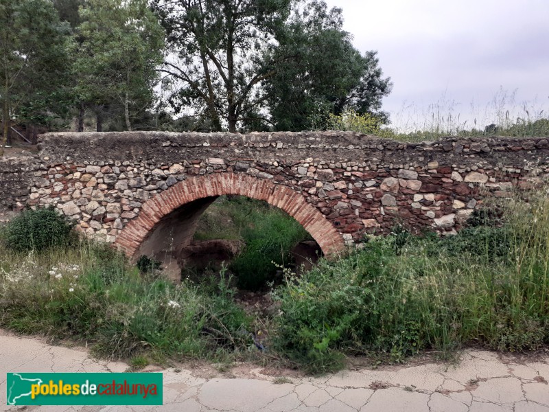 Castellvell del Camp - Aqüeducte del Pont del Cinto (Foto: <i>Jordi Gili CC BY-SA 4.0</i>, 2021) Castellvell del Camp - Aqüeducte del Pont del Cinto