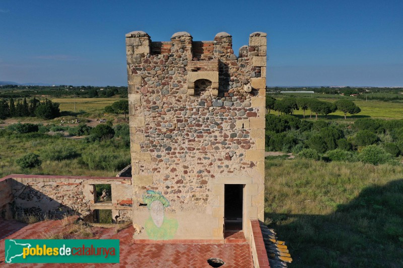 Riudoms- Torre del Mas de Don Felip (Foto: Francesc Vidal-Barraquer, 2020) Riudoms- Torre del Mas de Don Felip