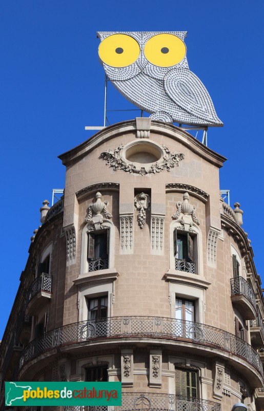 Barcelona - Rètol Roura (Foto: Albert Esteves, 2022) Barcelona - Rètol Roura