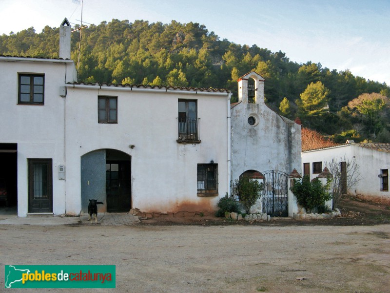 El Montmell - Mas i capella de Sant Marc (Foto: Albert Esteves, 2006) El Montmell - Mas i capella de Sant Marc