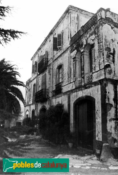 Vallirana - Can Prunera (Foto: <i>Montserrat Pagès -calaix.gencat.cat-</i>, 1981) Vallirana - Can Prunera