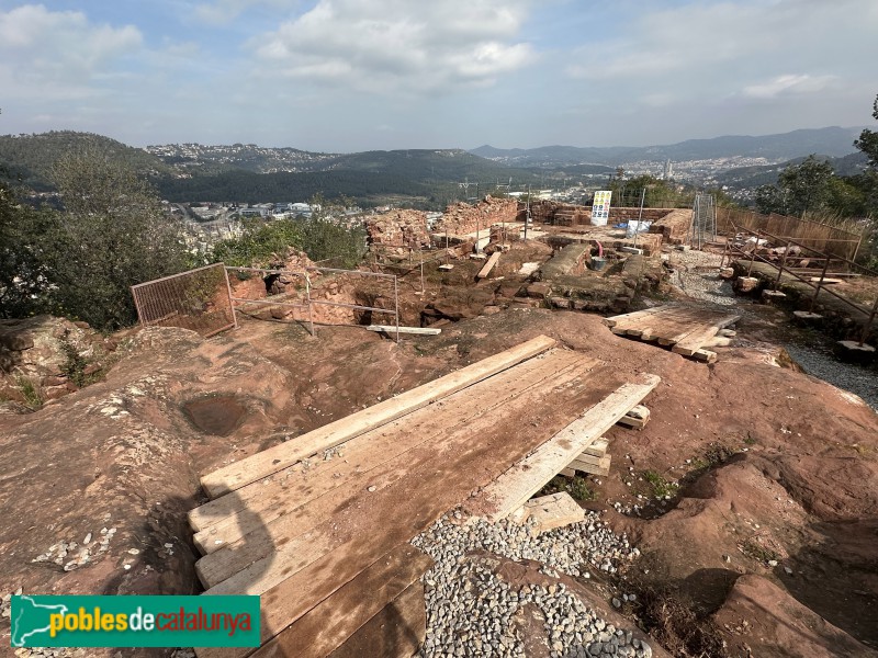 Cervelló - Castell (Foto: Albert Esteves, 2025) Cervelló - Castell