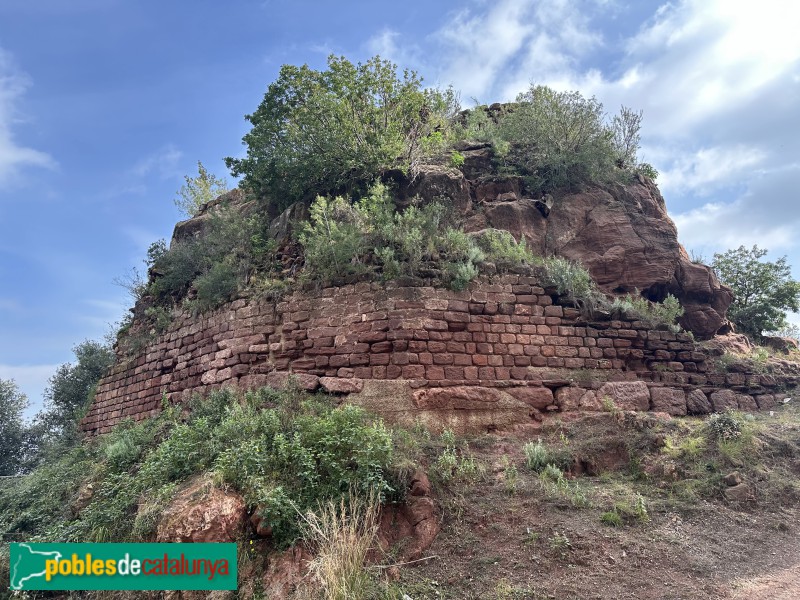 Cervelló - Castell (Foto: Albert Esteves, 2025) Cervelló - Castell