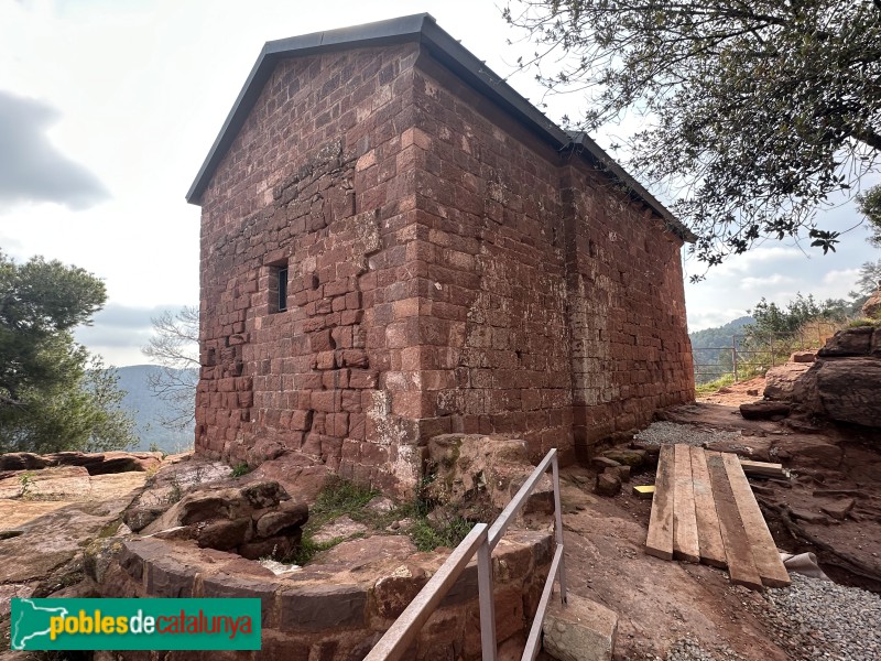 Cervelló - Capella del castell (Foto: Albert Esteves, 2025) Cervelló - Capella del castell