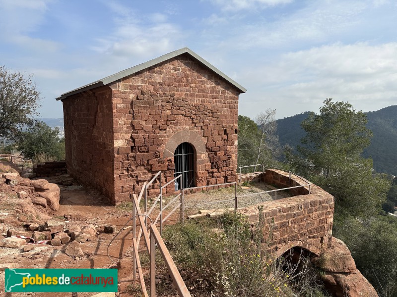 Cervelló - Capella del castell (Foto: Albert Esteves, 2025) Cervelló - Capella del castell