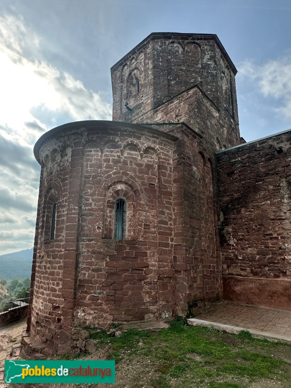 Cervelló - Església de Santa Maria (Foto: Albert Esteves, 2025) Cervelló - Església de Santa Maria