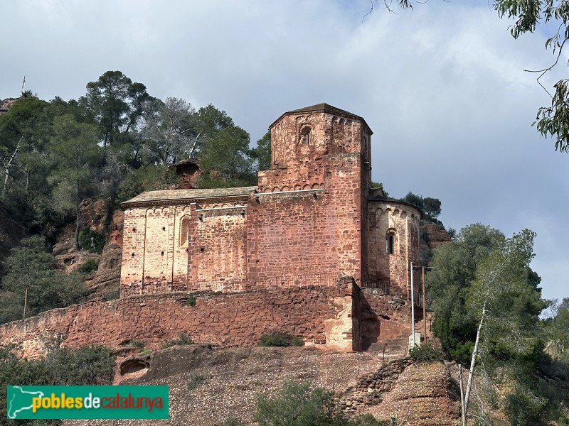 Cervelló - Església de Santa Maria (Foto: Albert Esteves, 2025) Cervelló - Església de Santa Maria