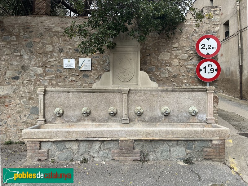 Riudecols - Font dels Canalots (Foto: Albert Esteves, 2025) Riudecols - Font dels Canalots
