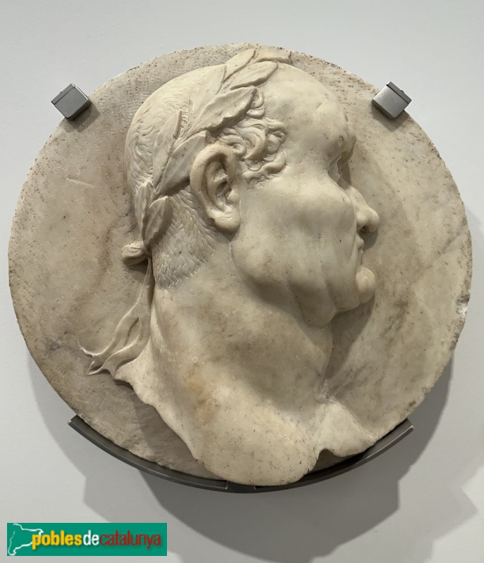 Museu del Renaixement - Relleu en marbre de Vespasià, 1528-33, provinent de la casa Miquel Mai (Foto: Albert Esteves, 2025) Museu del Renaixement - Relleu en marbre de Vespasià, 1528-33, provinent de la casa Miquel Mai