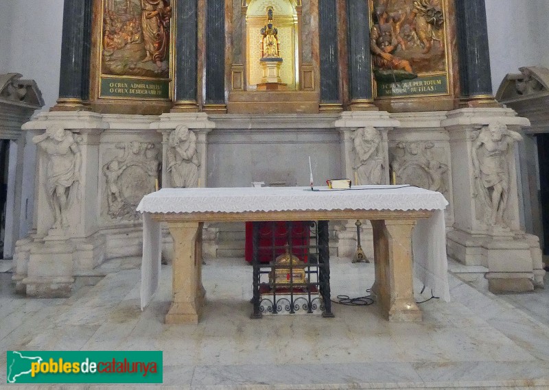 La Selva del Camp - Església de Sant Andreu. Atlants del retaule antic
