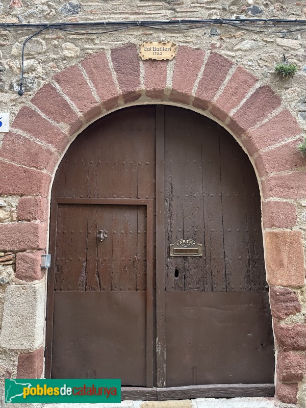 Vilanova d'Escornalbou - L'Arbocet. Portal de cal Batlleri (Foto: Albert Esteves, 2025) Vilanova d'Escornalbou - L'Arbocet. Portal de cal Batlleri