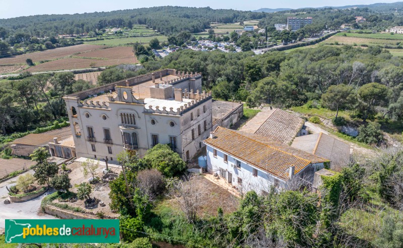 Sant Pere de Ribes - Can Coll (Foto: Francesc Vidal-Barraquer, 2025) Sant Pere de Ribes - Can Coll