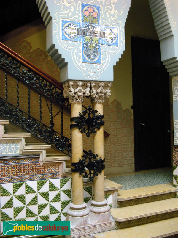 Mataró - Casa Coll i Regàs (Foto: Albert Esteves, 2007) Mataró - Casa Coll i Regàs