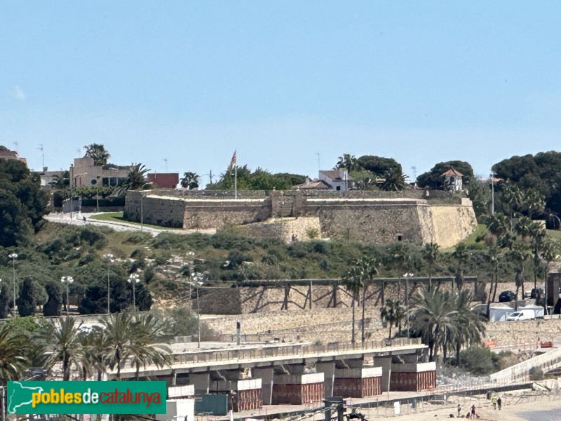 Tarragona - Fortí de Sant Jordi (Foto: Albert Esteves, 2025) Tarragona - Fortí de Sant Jordi