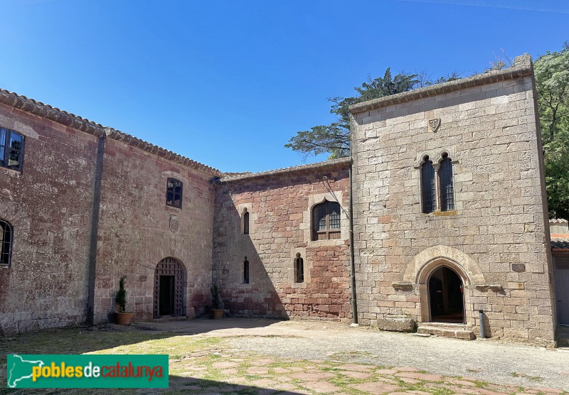 Monestir d'Escornalbou. Mansió d'Eduard Toda (Foto: Albert Esteves, 2025) Monestir d'Escornalbou. Mansió d'Eduard Toda